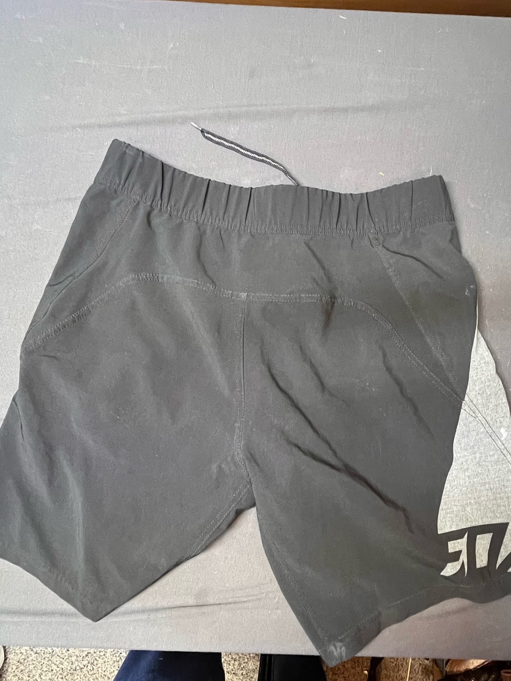 Fox Men’s Black and Gray Athletic Shorts - Picture 4 of 9